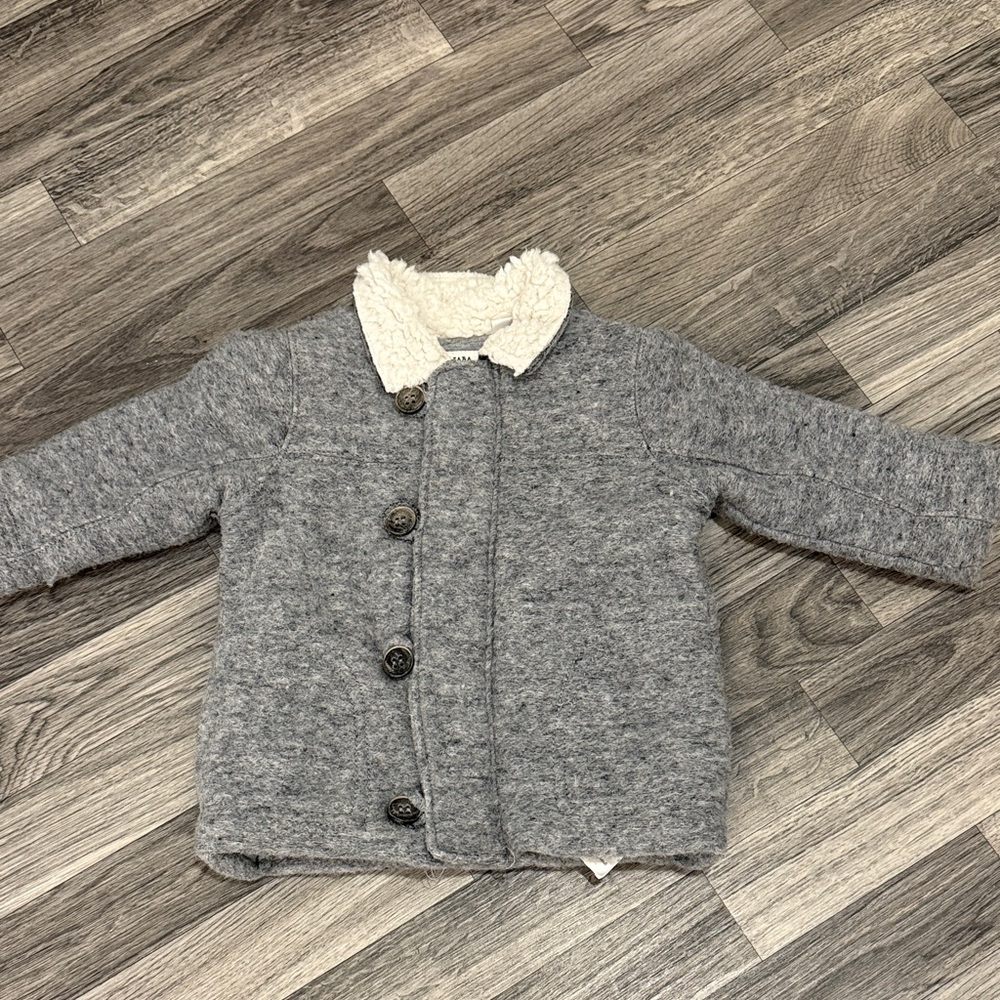 Zara toddler boy Gray Jacket with Cream Sherpa Collar size 12-18 months
